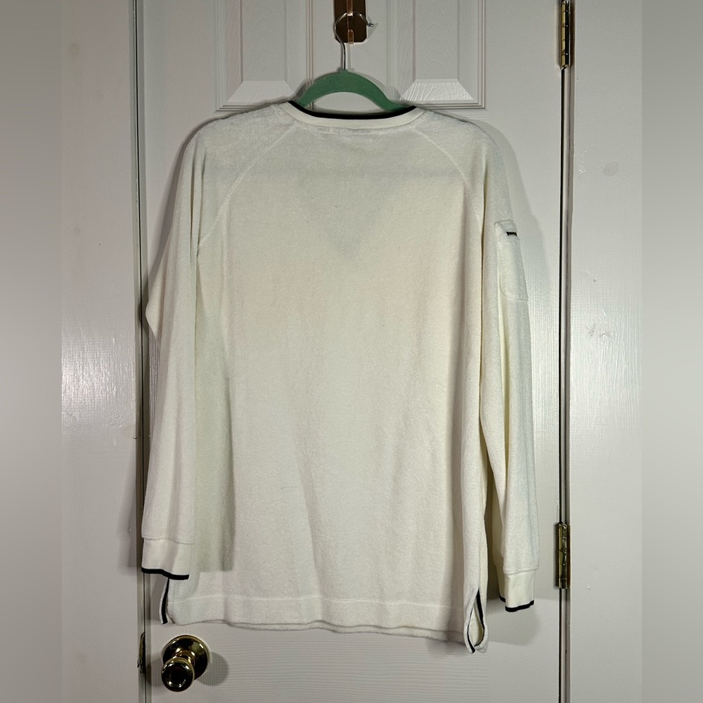 Amber Sun Cream Terry V-Neck Pullover w/ Gold Zip Pockets Size M - Picture 2 of 9